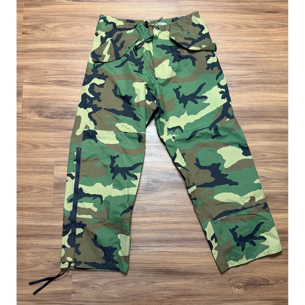 US Military Cold Weather Woodland Camo Trousers Pants GTX Goretex Sz M Regular